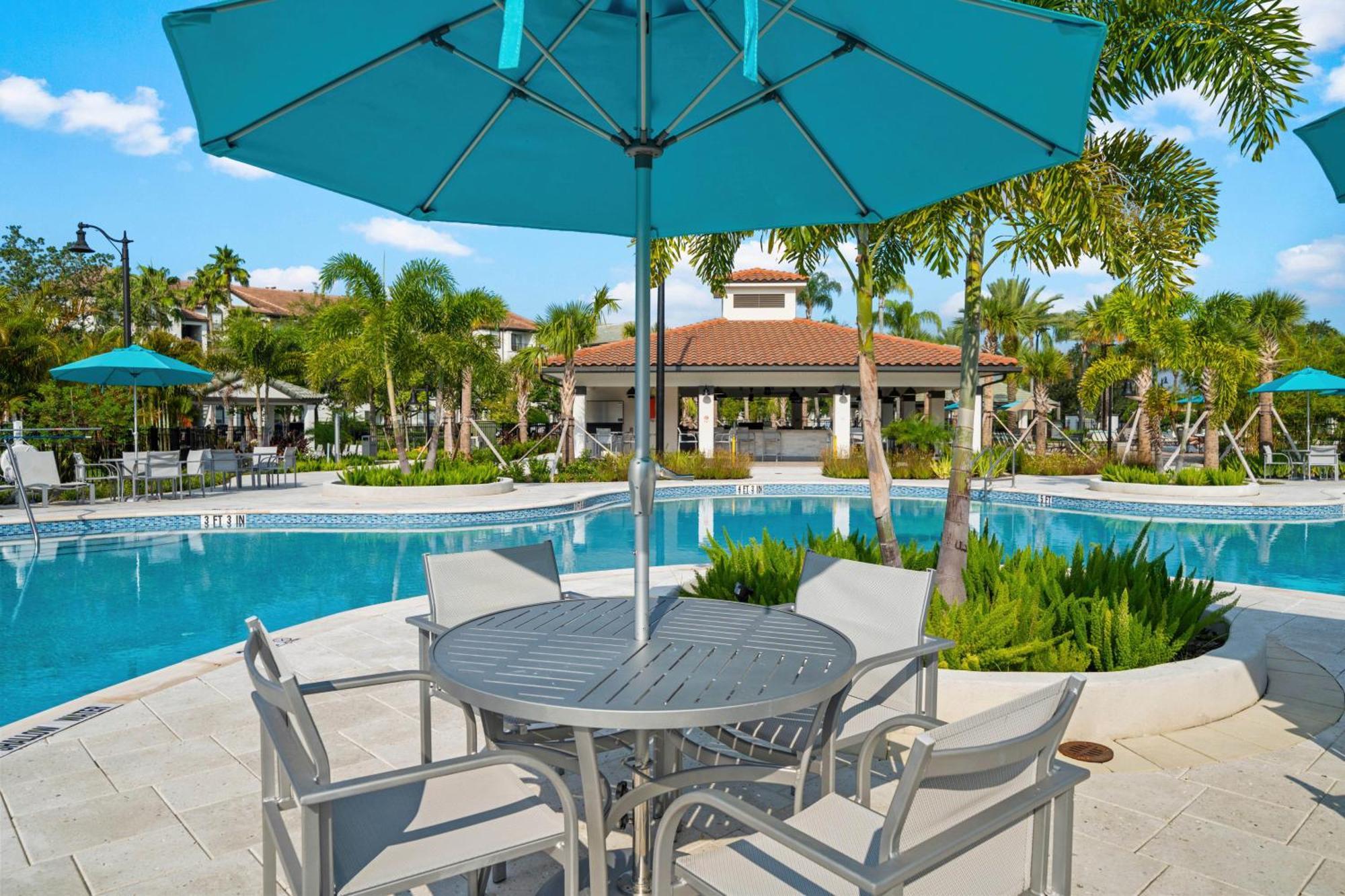 Lovely Townhome At Vista Cay Resort Near Wdw Orlando Exterior photo